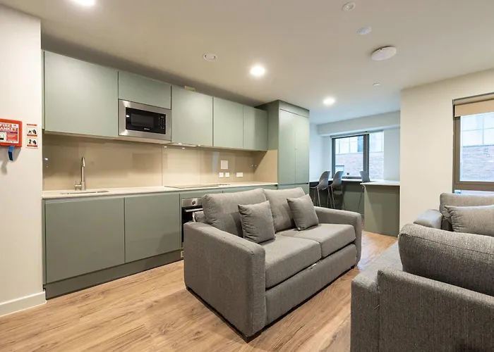 Single Ensuite Room In Central Nottingham