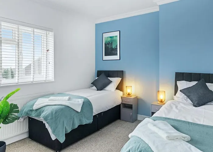 Spacious 3Br Nottingham City Hospital With Ps4